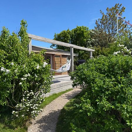 Strandvakantiehuisje! Воркум Экстерьер фото